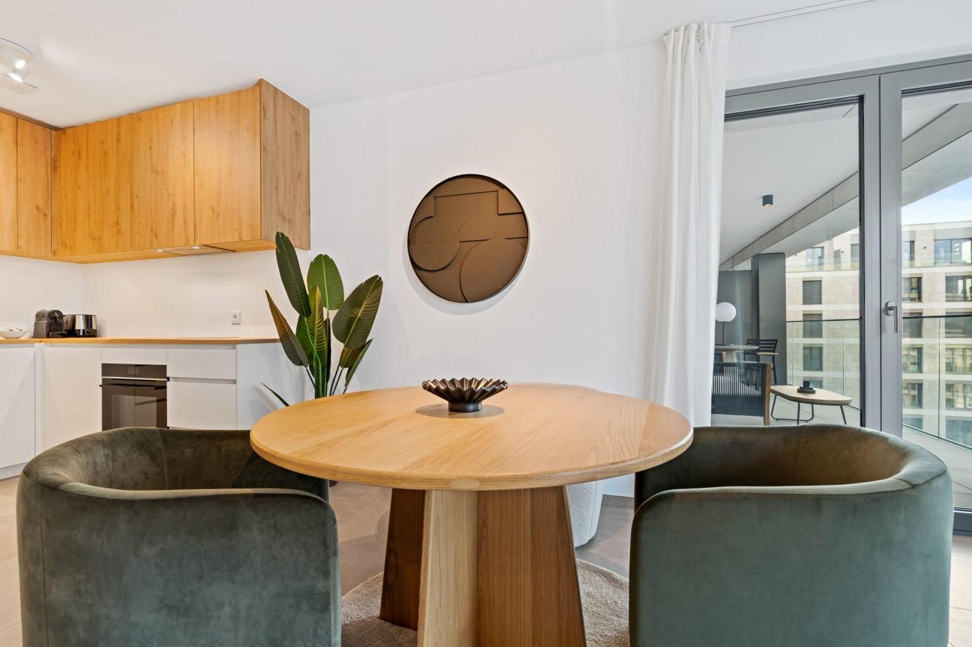 Luxurious 1-br In Gasperich, Apartamento *